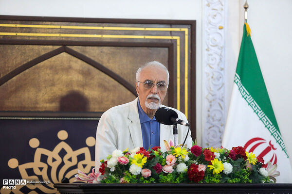 آیین بزرگداشت زنده‌ یاد علی حاتمی