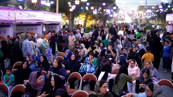 برگزاری جشنواره غذا به نفع بیماران نیازمند مبتلا به سرطان در اراک