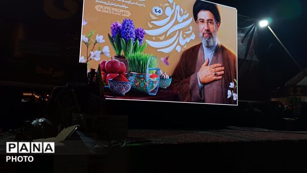 حماسه سازی مردم نیشابور در بیستمین شب از راهپیمایی های مردمی بلوار فضل 