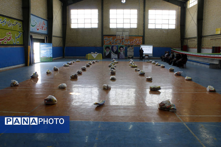 آیین اعزام کاروان تجهیزات ورزشی مهر با نشاط در شهرستان گرمه