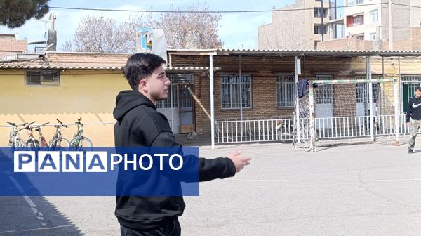 مسابقات درون مدرسه‌ای فوتسال در دبیرستان امام رضا (ع) نیشابور 