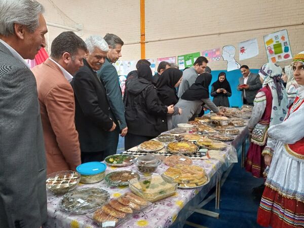 برگزاری جشنواره طرح دختران آفتاب ایران در شیروان