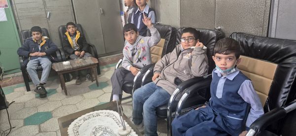 جلسه توجیهی خبرنگاران دبستان نیما کاشمر