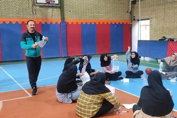 برگزاری کارگاه توانمندسازی مربیان پیش دبستانی و مهد در ناحیه یک شهرری