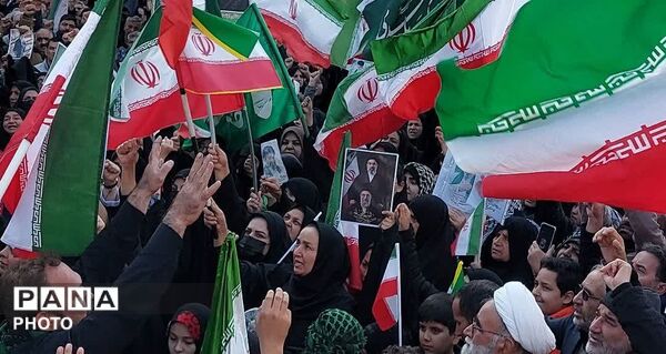 ما همه خونخواه پدر و گوش به فرمان پسر 