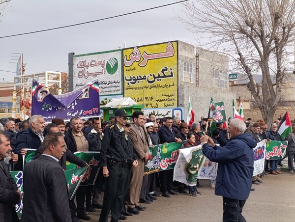 راهپیمایی 22 بهمن در شهرستان فاروج 