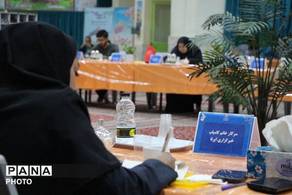 نشست صمیمی مدیرکل آموزش و پرورش خراسان رضوی با اصحاب رسانه و معلمین رسانه ای