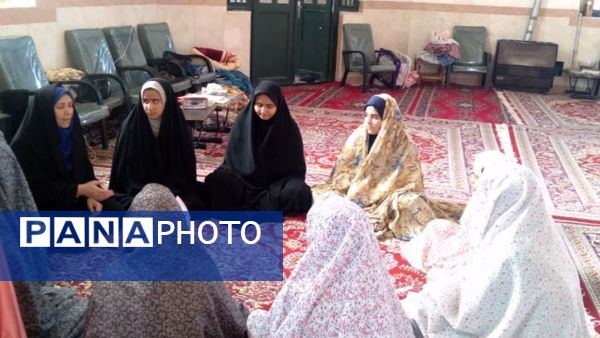 شور اعتکاف دختران و پسران بردسکن در یک صف معنوی