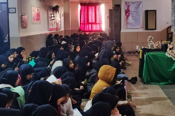 مراسم  ایام فاطمیه در آموزشگاه امام خامنه‌ای شاهد 16ناحیه 4 شیراز