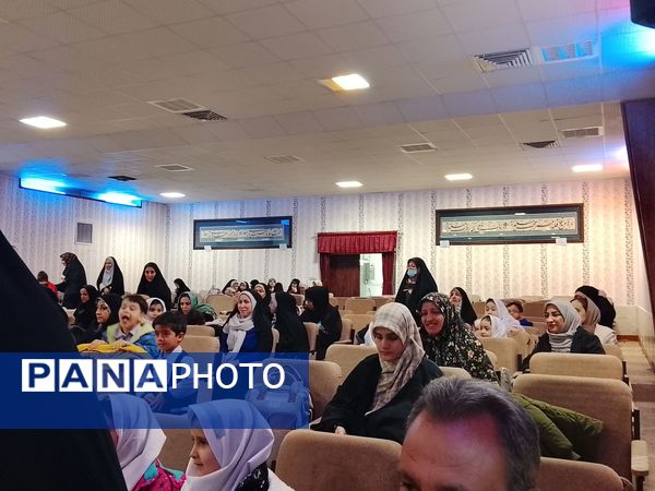 مراسم باشکوه دهه فجر و نیمه شعبان  در سالن مهر تابان نیشابور 