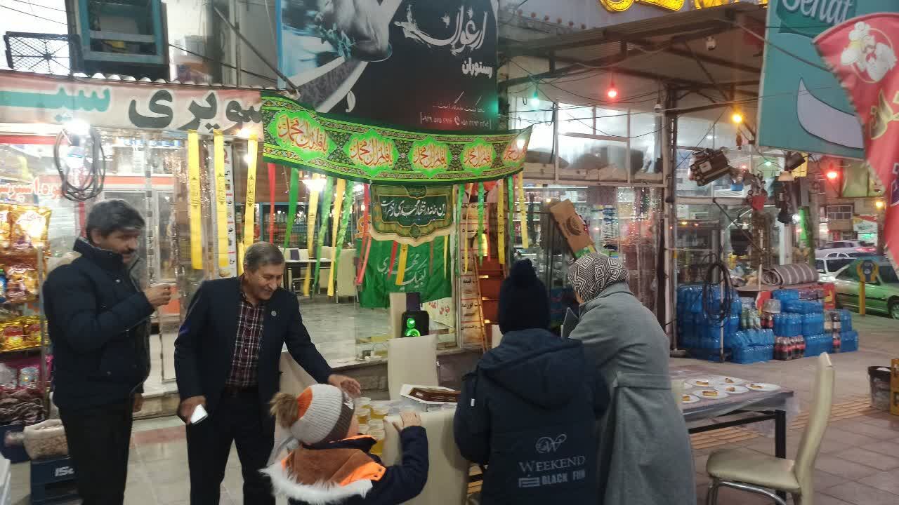 مراسم نور افشانی و ایستگاه صلواتی در شهرستان سملقان