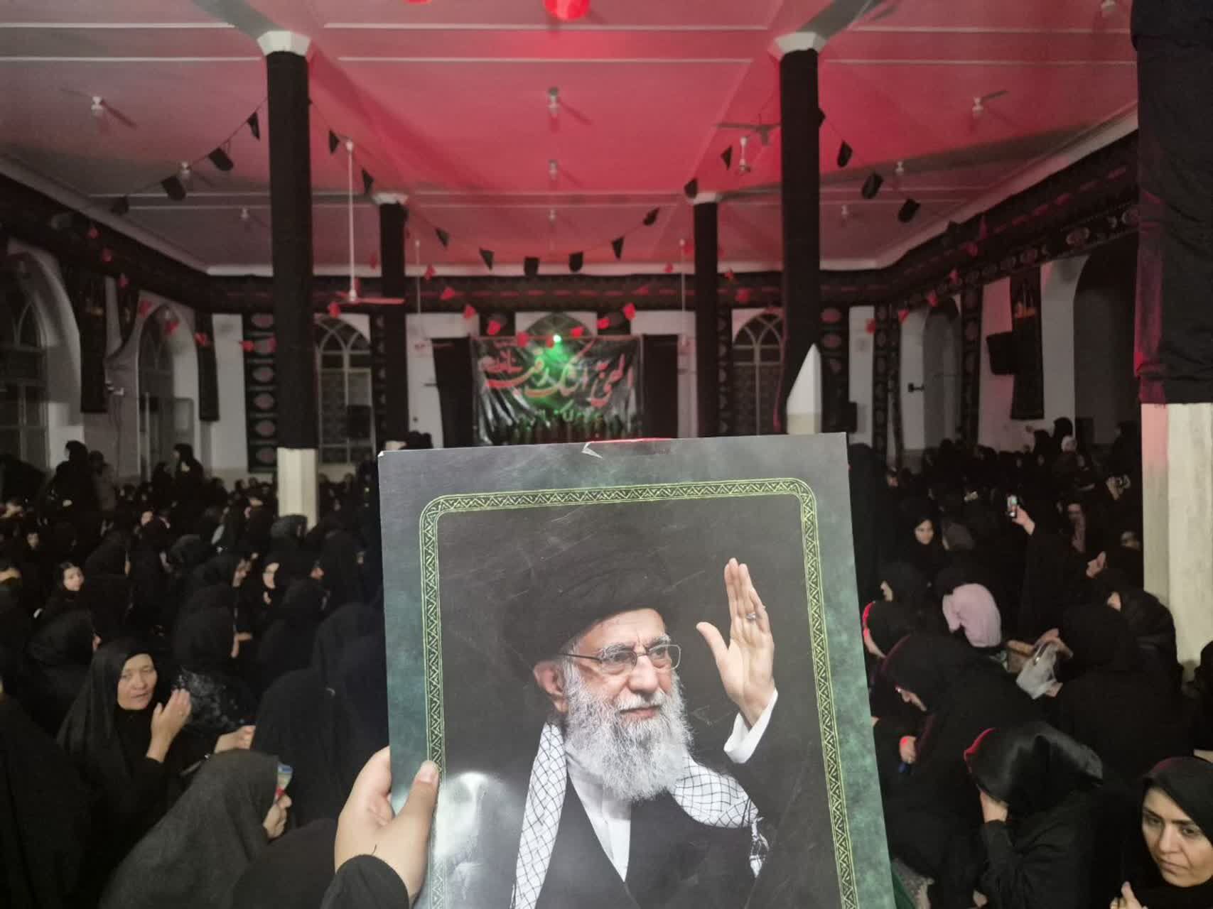 سفره‌داران کوچک میهمانان بزرگ اربعین در شهر جعفریه