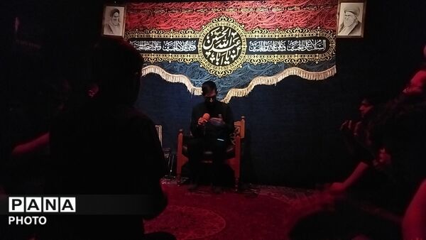 مراسم شب عاشورا در هیئت صراط الحسین (ع) 