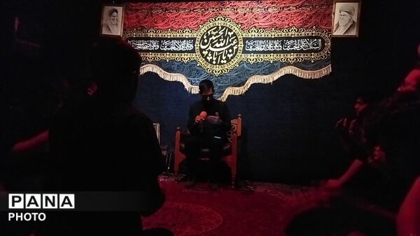 مراسم شب عاشورا در هیئت صراط الحسین (ع) 