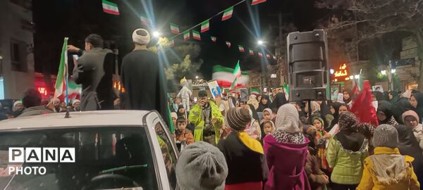 حضور مردم شهرستان باخرز در چهارشنبه سوزی دشمن