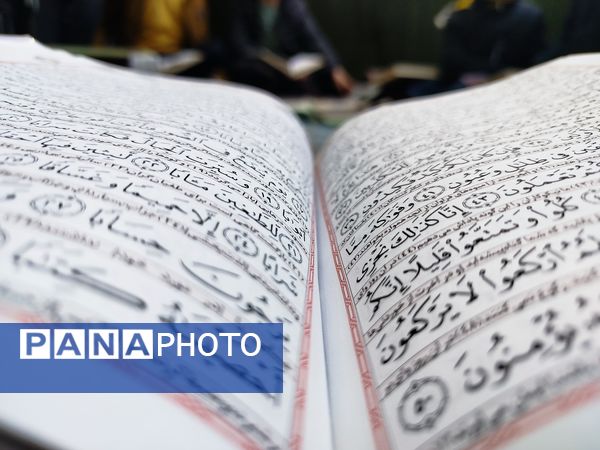 جلسه هفتگی آموزش قرآن در شهرستان خلیل آباد 