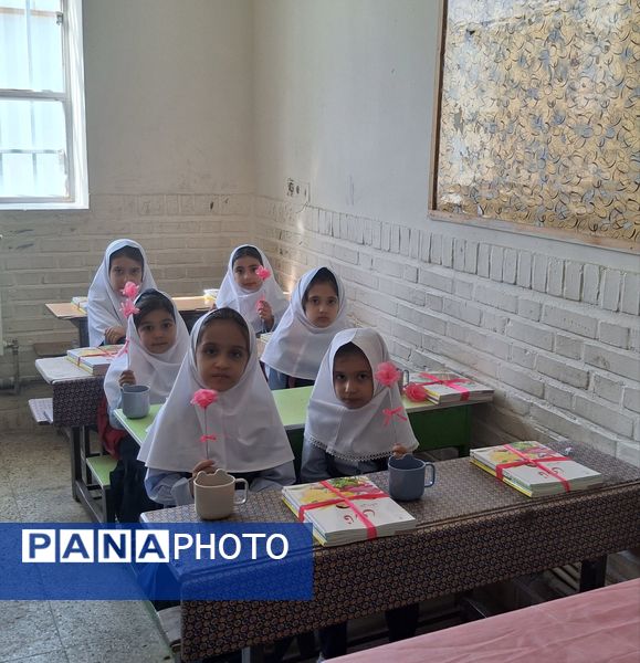 جشن شکوفه ها در مدارس خراسان شمالی