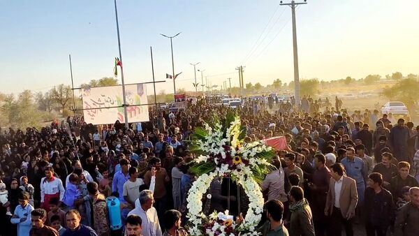 مهن‌آباد میزبان پیکر شهید گمنام