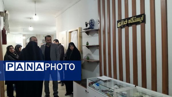 بازدید مدیرکل آموزش و پرورش استان از هنرستان فاطمه‌الزهرا(س) هادی‌شهر