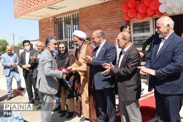 آیین افتتاح مدرسه خیرساز شهید قبادیان در روستای هفت‌جوبه