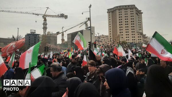 خروش مردمان مشهدی در راهپیمایی حماسی روز قدس 