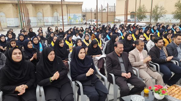 فرزانگان کوهدشت؛ روایت نخبگان از انقلاب در قاب «یاوران انقلاب »