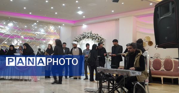 تجلیل از دانش آموزان برتر زاوه