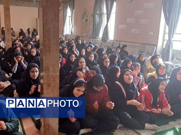 جشن ایرانمون دبیرستان انیس خوشقدم در اعیاد شعبانیه 