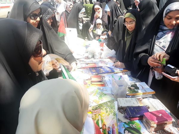 راهپیمایی روز قدس در شهر قزوین 