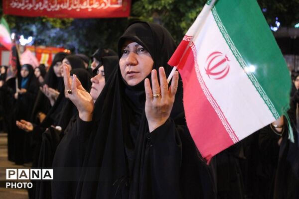 حضور پررنگ کودکان در تجمعات شبانه