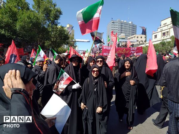 باید برخاست؛ عزمی که از بزنگان تا حرم رضوی یک‌صدا شد