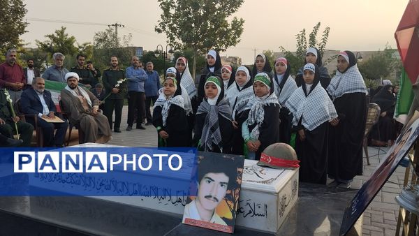 غبارروبی شهیدان گمنام در مشهد مقدس