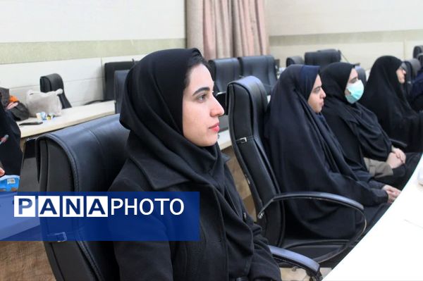 شور و نشاط در سیزدهمین دوره انتخابات شورای دانش‌آموزی کرمان