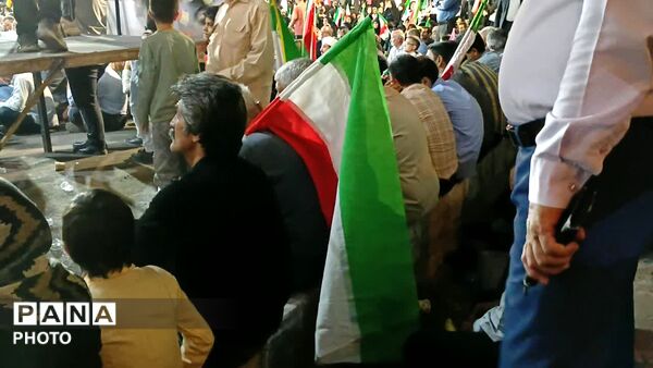 تجمع مردمی «دفاع از ایران‌جان» در جیرفت