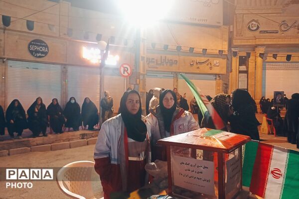بیعت پر‌شور دانش‌آموزان دهه هشتادی با رهبر معظم جمهوری‌اسلامی در شهرستان فیروزکوه