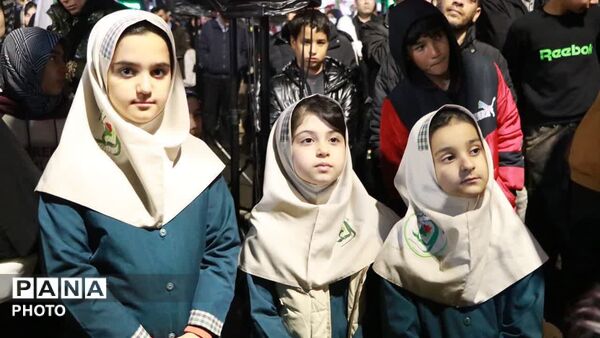 ملت همیشه در صحنه  ایران 
