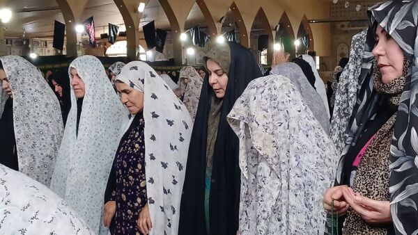 حضور پرشور کودکان در نماز جمعه یاسوج