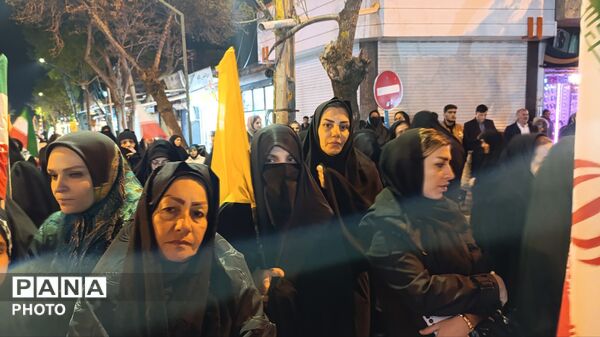 مردم اهر همگام با سراسر کشور، شصتمین حضور خود را در میدان ثبت کردند
