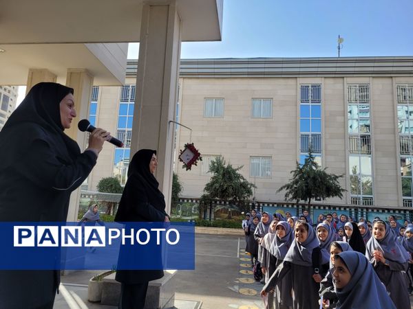 دبستان مصلی نژاد حضرت زینب میزبان مراسم آغاز سال تحصیلی شد