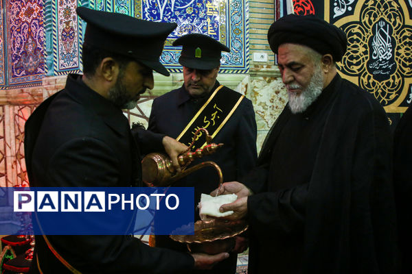 آیین «عهد عاشقی» با حضور اصحاب رسانه در مسجد جمکران