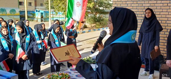زنگ مهر با طنین مقاومت در دبیرستان دارالفنون 