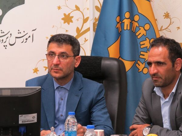نشست معاون پیشگیری و تشخیص توانبخشی سازمان آموزش پرورش استثنایی کشور با مدیران مرکز  استان