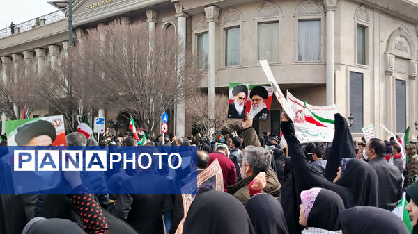 ۲۲بهمن مشتی به دهان دشمن