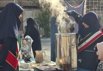 قلب‌هایی پُر از مهر در شروع مهر به یکدیگر گره خوردند