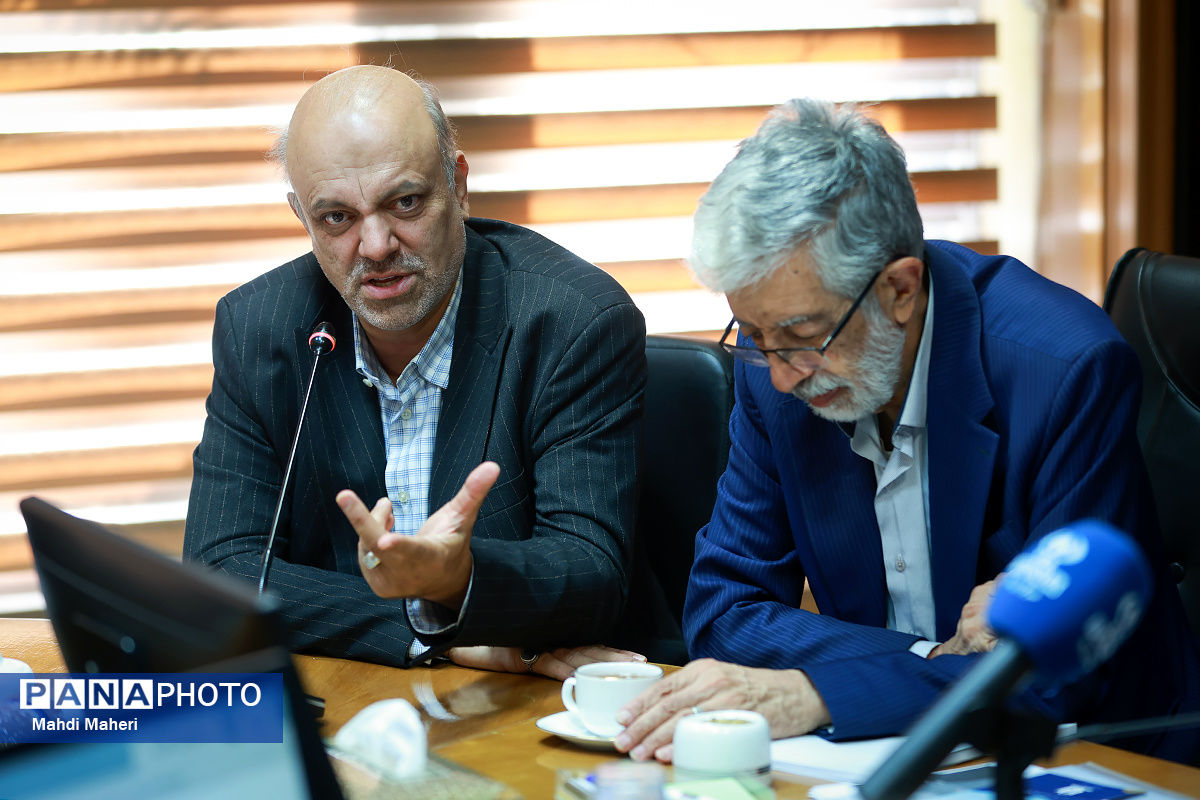 معلمان مدارس غیردولتی ‌‌با 30 ساعت کار از ‌بیمه کامل برخوردار خواهند شد/ ضرورت تقویت سازمان تعلیم‌وتربیت کودک 