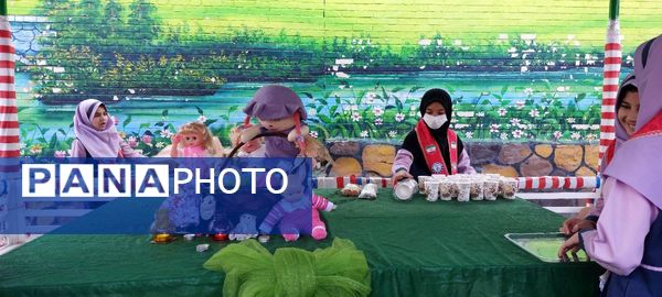 برپایی موکب حضرت رقیه(س) در دبستان شاهد تحقیقی ناحیه۶