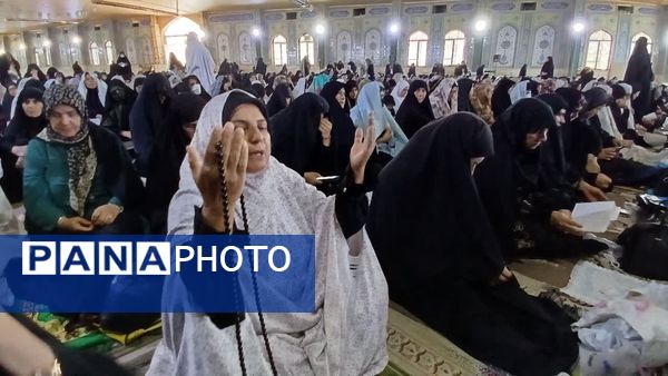 حضور پرشور کودکان در نماز جمعه یاسوج