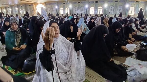 حضور پرشور کودکان در نماز جمعه یاسوج
