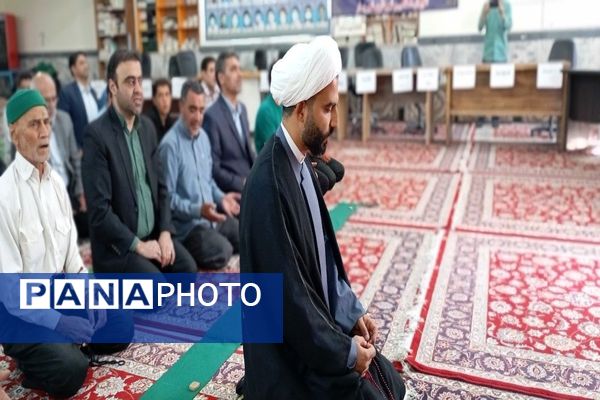نماز عبادی سیاسی جمعه در شهر بار 