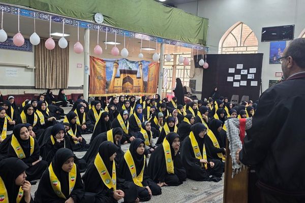 اختتامیه اعتکاف دانش‌آموزی رباط‌کریم با حضور مسئولان